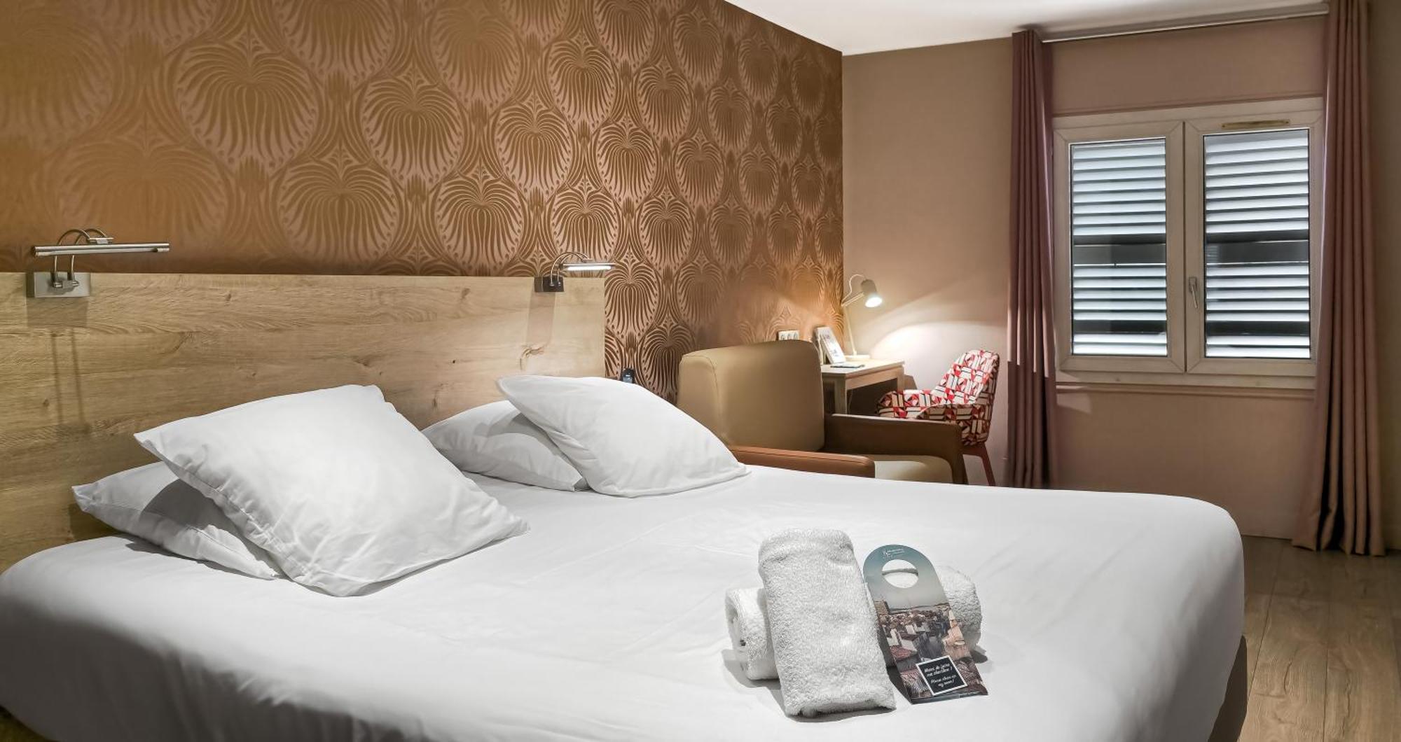 Grand Hôtel Dauphiné, Boutique Hôtel&Suites Tolone Esterno foto